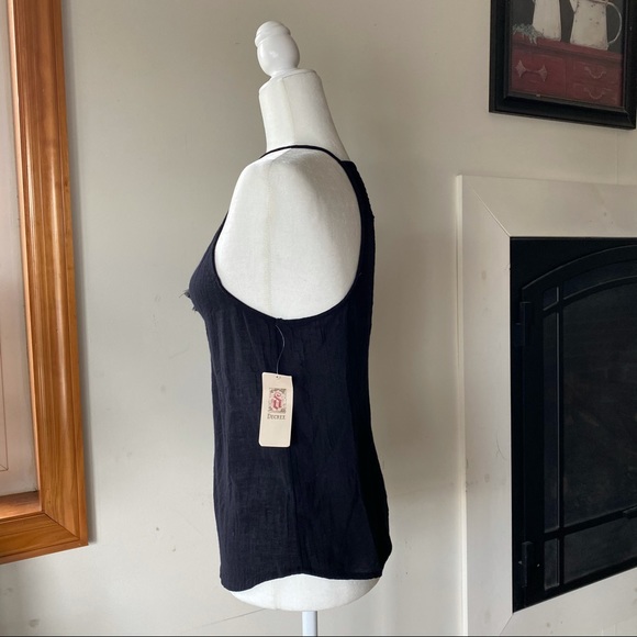 Decree Women’s Sleeveless Tasseled Cami Tank Top - Picture 5 of 15